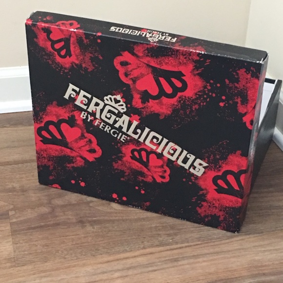 Boots - Picture 3 of 3